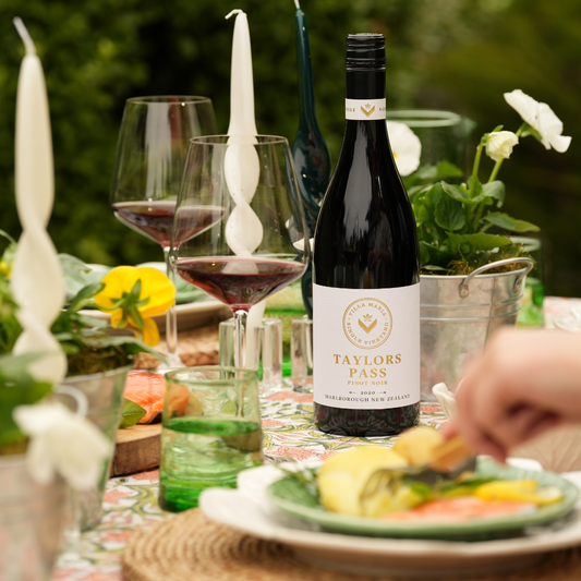 Villa Maria x Capsule Dinner Party Series: Summer with Rose Lanbeign